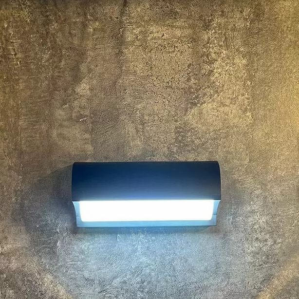 چراغ دیواری نما پر نور مدل ال اس